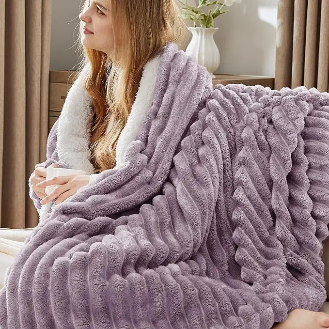 Cozy Sherpa Blanket | Ultra Soft Plush Fleece Throw Blanket | Warm Lightweight Comfort for Bed, Sofa & Living Room
